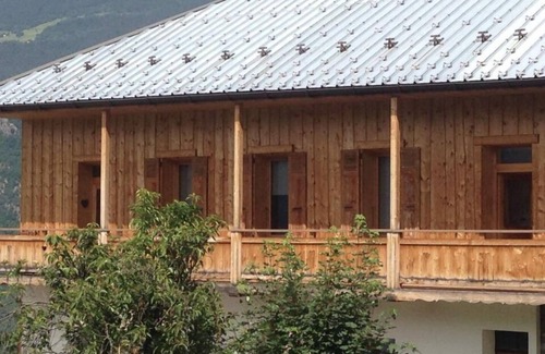 Aigueblanche Apartment | Quiet mountain apartment close to ski and seaside resorts