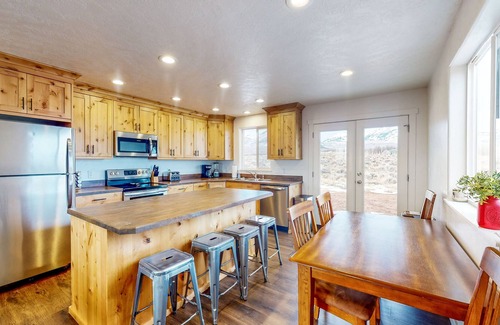 La Sal House | Quiet Mountain-View Home near National Parks & Outdoor Adventures