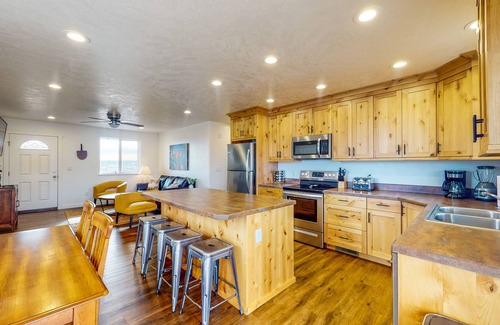 La Sal House | Quiet Mountain-View Home near National Parks & Outdoor Adventures
