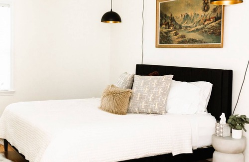 Fishertown House | Quiet Nature Getaway; minutes to Whispering Hollow