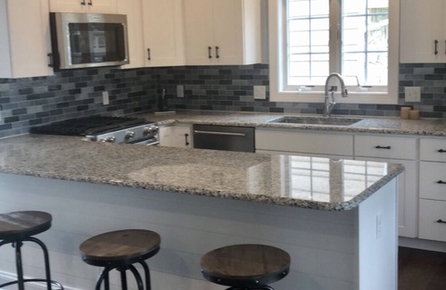 Country Club Estates House | Quiet neighborhood right near Rehoboth Ave with private pool