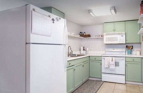 Nashville House | Quiet neighborhood, 10 minutes from downtown