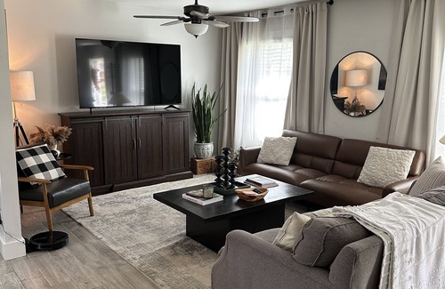 Nashville House | Quiet neighborhood, 10 minutes from downtown