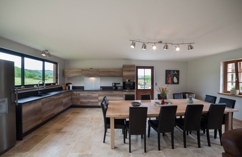 Sergeac House | Quiet new house with character, private heated pool