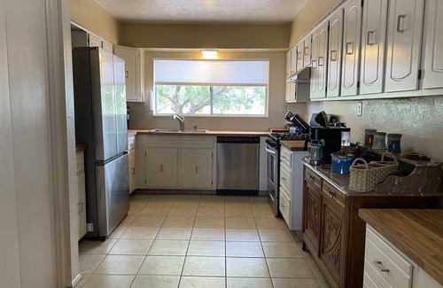 Tombstone House | Quiet oasis just 3 minutes from historic downtown Tombstone.