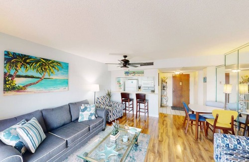Flagler Beach Condo | Quiet oceanfront condo with inter coastal water view. Pet friendly under 30 lbs