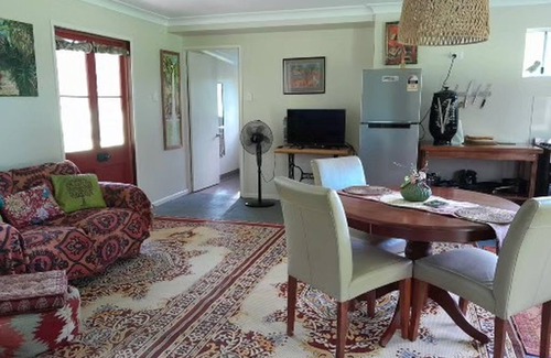 North Johnstone Cottage | Quiet, peaceful and comfortable country cottage.