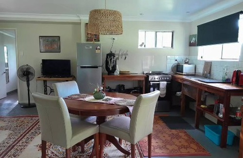 North Johnstone Cottage | Quiet, peaceful and comfortable country cottage.