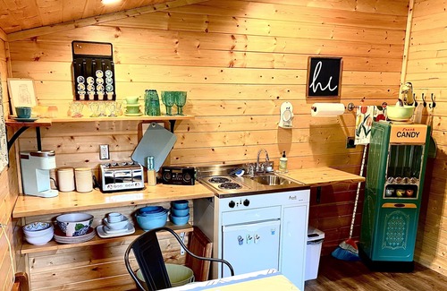 Bayfield House | Quiet, peaceful, spotless studio near Lake Superior and all Bayfield amenities.