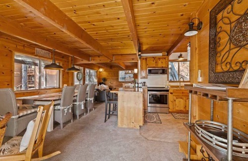 Cold Springs House | Quiet Pines Retreat S