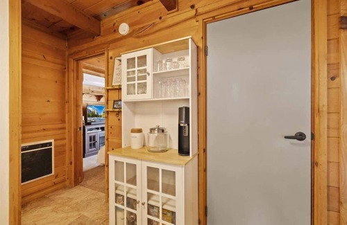 Cold Springs House | Quiet Pines Retreat S