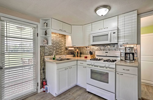 Crescent City House | Quiet Pomona Park Rural Home Near St Johns River!