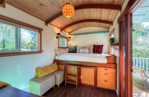 Kailua-Kona House | Quiet & Private Retreat w/Outdoor Soaking Tubnn