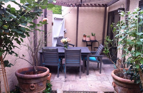 St. Helena Condo | Quiet, private wine country retreat - super walkable!