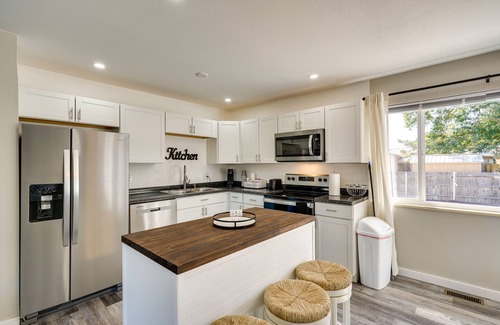 Pueblo House | Quiet Pueblo Home w/Pool Table, 5 Mi to Downtown!