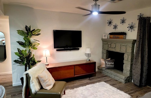 Oklahoma City Condo | Quiet Quant Condo- 5 min from mall.