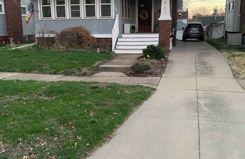 Cedar Rapids House | Quiet Relaxing bedroom with queen sized bed 2nd floor. Shared bathroom.