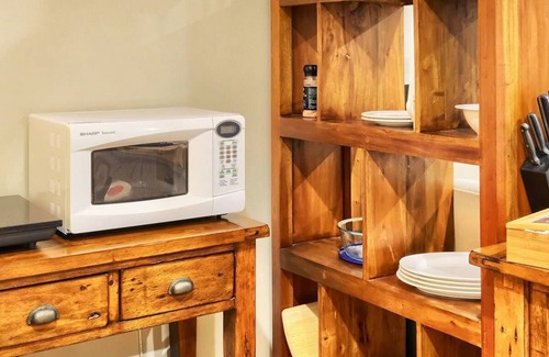 Levin Cottage | Quiet, relaxing cottage in a rural setting