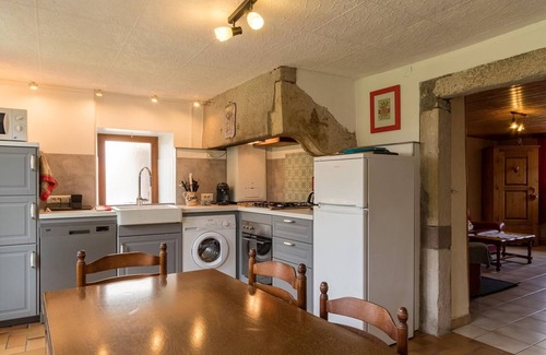 Saint-Bresson Cottage | Quiet renovated farmhouse - Pets allowed