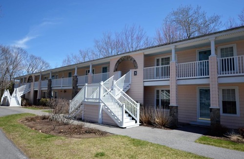 Kennebunkport Condo | Quiet resort condo close to Goose Rocks beach
