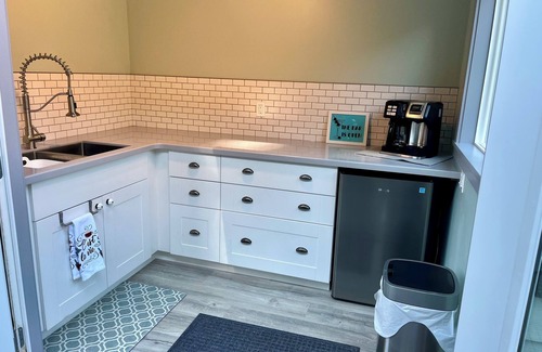 Youbou Apartment | Quiet Retreat