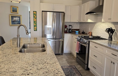 Palmerston House | Quiet retreat in Palmerston, Ontario, pet friendly.