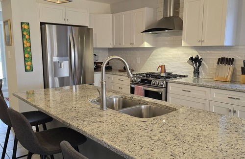 Palmerston House | Quiet retreat in Palmerston, Ontario, pet friendly.