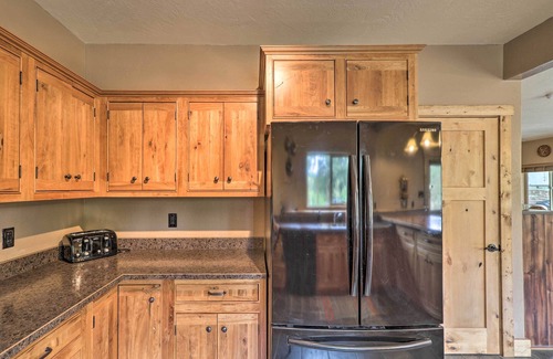 Lincoln County House | Quiet Riverside Retreat: Hike, Fish & Ski!