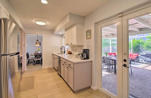 Golden Beach Estates House | Quiet Satellite Beach Home w/Lanai, Walk to Beach