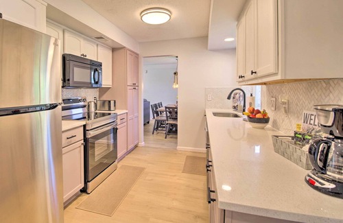 Golden Beach Estates House | Quiet Satellite Beach Home w/Lanai, Walk to Beach