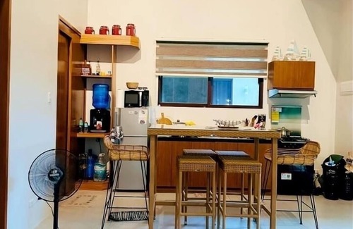 Danao City House | Quiet Seaside Villa 5 mins walk to the beach, clubhouse and boardwalk