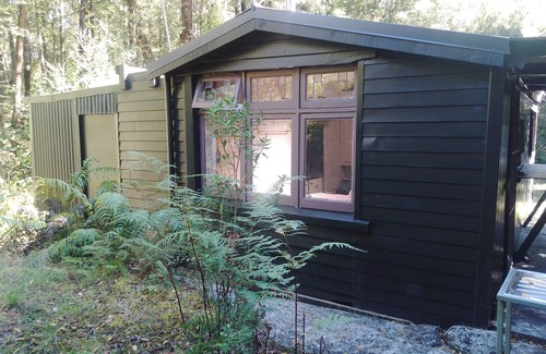 Totara Flat House | Quiet, secluded, iconic bush bach