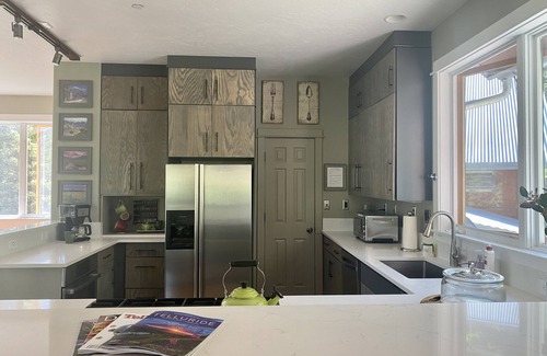 Telluride House | Quiet, Secluded, Spacious Home w/Hot Tub and Fire Table