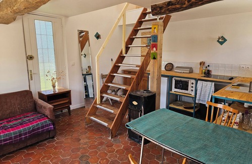Luneray Apartment | Quiet, self-contained studio in the heart of the countryside