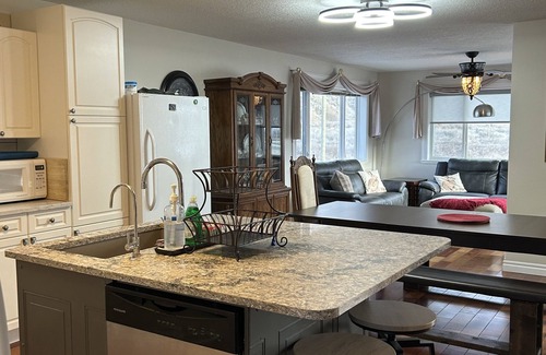 Drumheller House | Quiet Serenity with a Spectacular View of Drumheller Valley