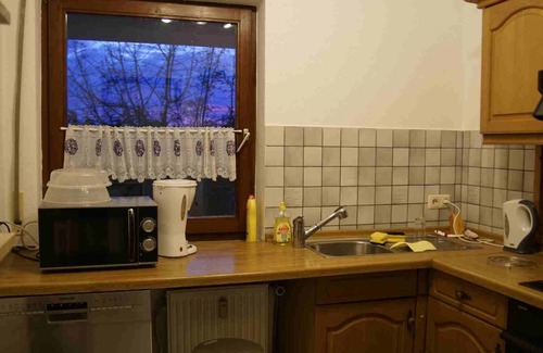 Frankenberg Apartment | quiet single-storey apartment with garden, free WiFi, private atmospheree