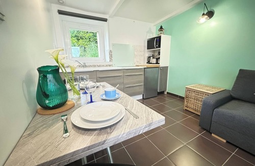 Guilers Apartment | Quiet, single-storey Ty an Avel studio, 15 minutes from beaches and Brest center