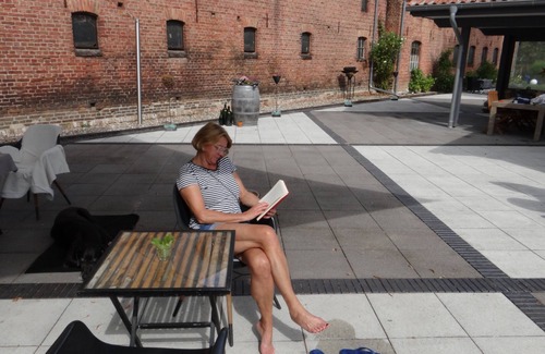 Muritz Apartment | Quiet, spacious and light-flooded apartment/loft with large courtyard garden