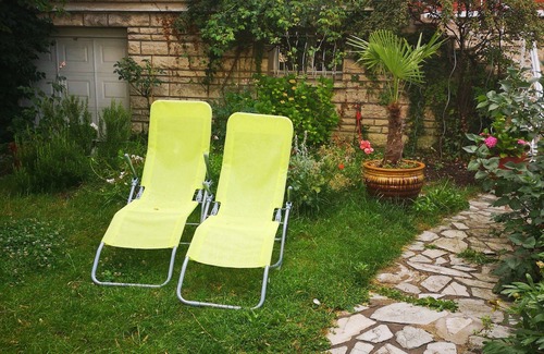 Clamart Apartment | Quiet studio between Paris and Versailles