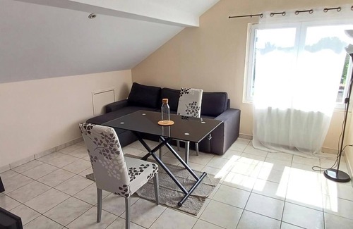 Soisy-sur-Ecole Apartment | Quiet studio for rent