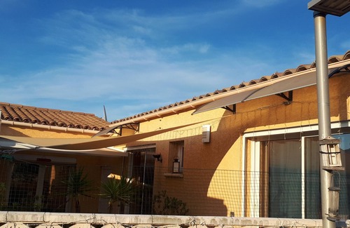 Marseillan Apartment | Quiet studio in Marseillan for 1 couple 2 children or 2 biker couples
