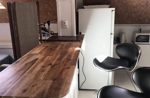 Sainte-Clotilde Apartment | quiet studio in saint clotilde