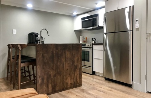 Eiber Apartment | Quiet Suite for Non-Smokers
