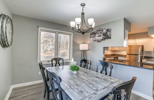 Paris House | Quiet Tennessee Getaway ~ 12 Mi to Kentucky Lake!