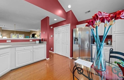 Greensboro House | Quiet Townhouse near the airport and beltline