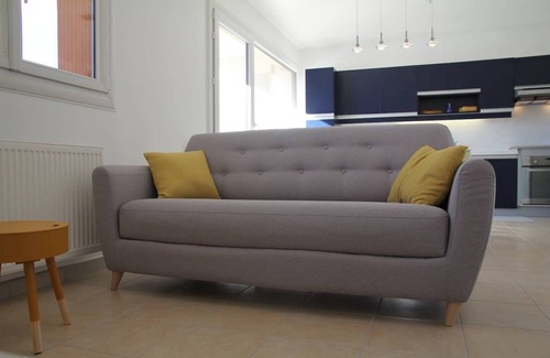 Annecy Apartment | Quiet two-rooms apartment, 5 minutes from Annecy and 10 minutes from the lake