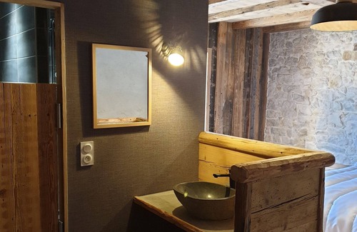 Rochejean House | Quiet, unspoilt group gîte in the heart of nature