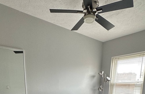 Shadyside House | Quiet & Updated Shadyside Townhouse