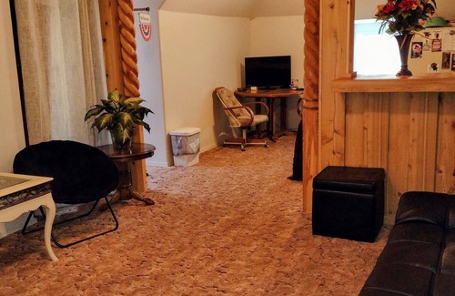 Trinidad Bed & Breakfast | Quiet upstairs studio close to town 420 friendly