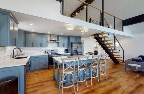 Bradford Cottage | Quiet Upstate NY Waterfront Lakehouse